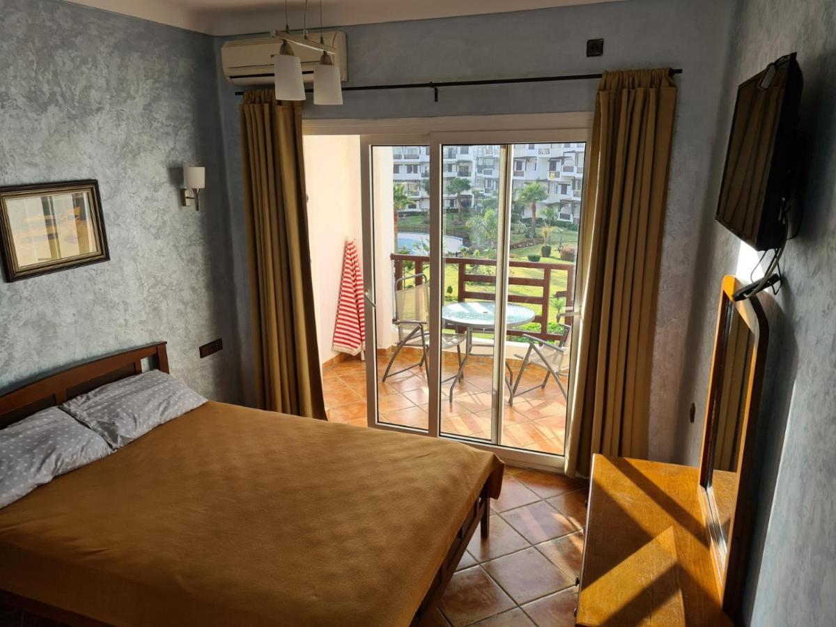 Mirador Golf Appart-Hotel Кабо Негро Екстериор снимка