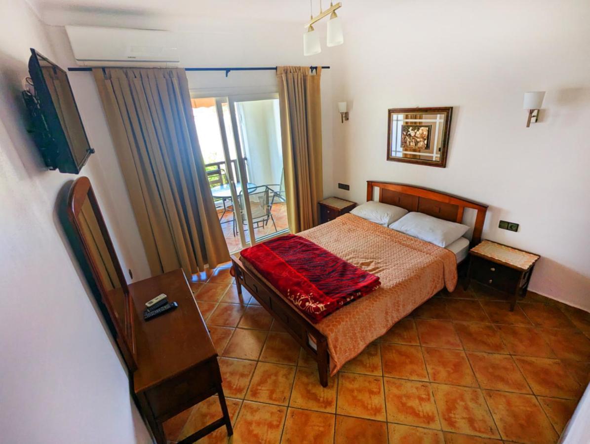 Mirador Golf Appart-Hotel Кабо Негро Екстериор снимка