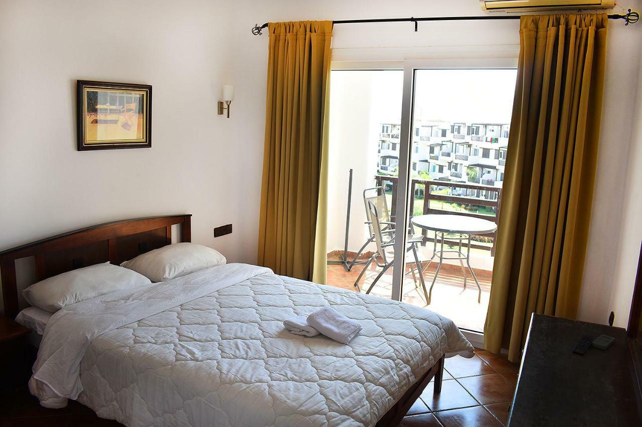 Mirador Golf Appart-Hotel Кабо Негро Екстериор снимка